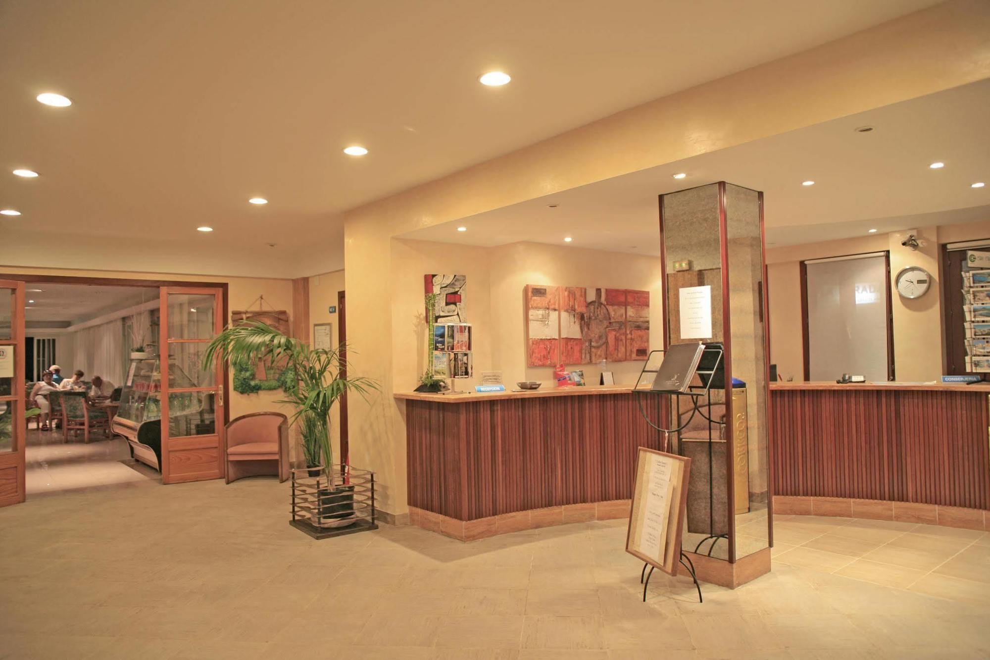 Hotel Bella Mar 칼라 라트자다 외부 사진